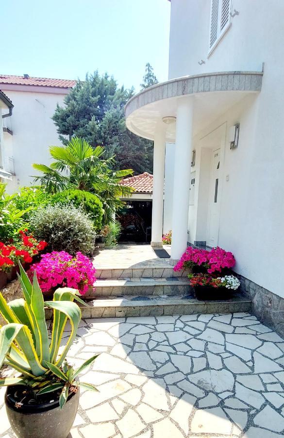 Apartments Bella Vita 1 Malinska Exterior foto