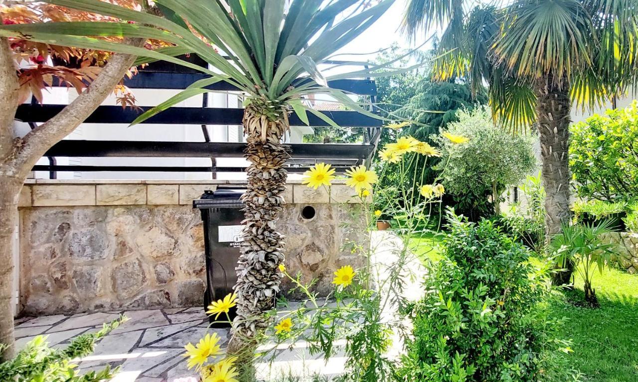 Apartments Bella Vita 1 Malinska Exterior foto